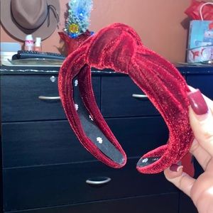 Never worn before headband